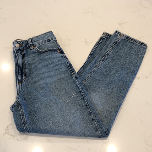 Dynamite Claudia distressed mom jeans, size 25 - Picture 3 of 6